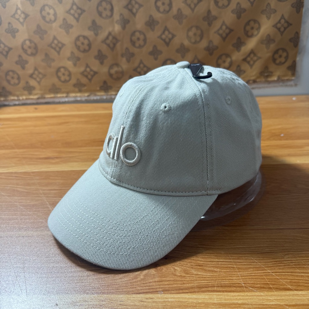Alo Yoga Beige Embroidered Logo Baseball Cap
